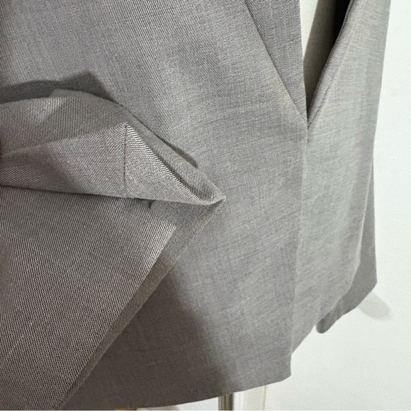 Calvin Klein Women’s Gray Asymmetrical Open Front Blazer Size 14 Career Stretch - Picture 13 of 15